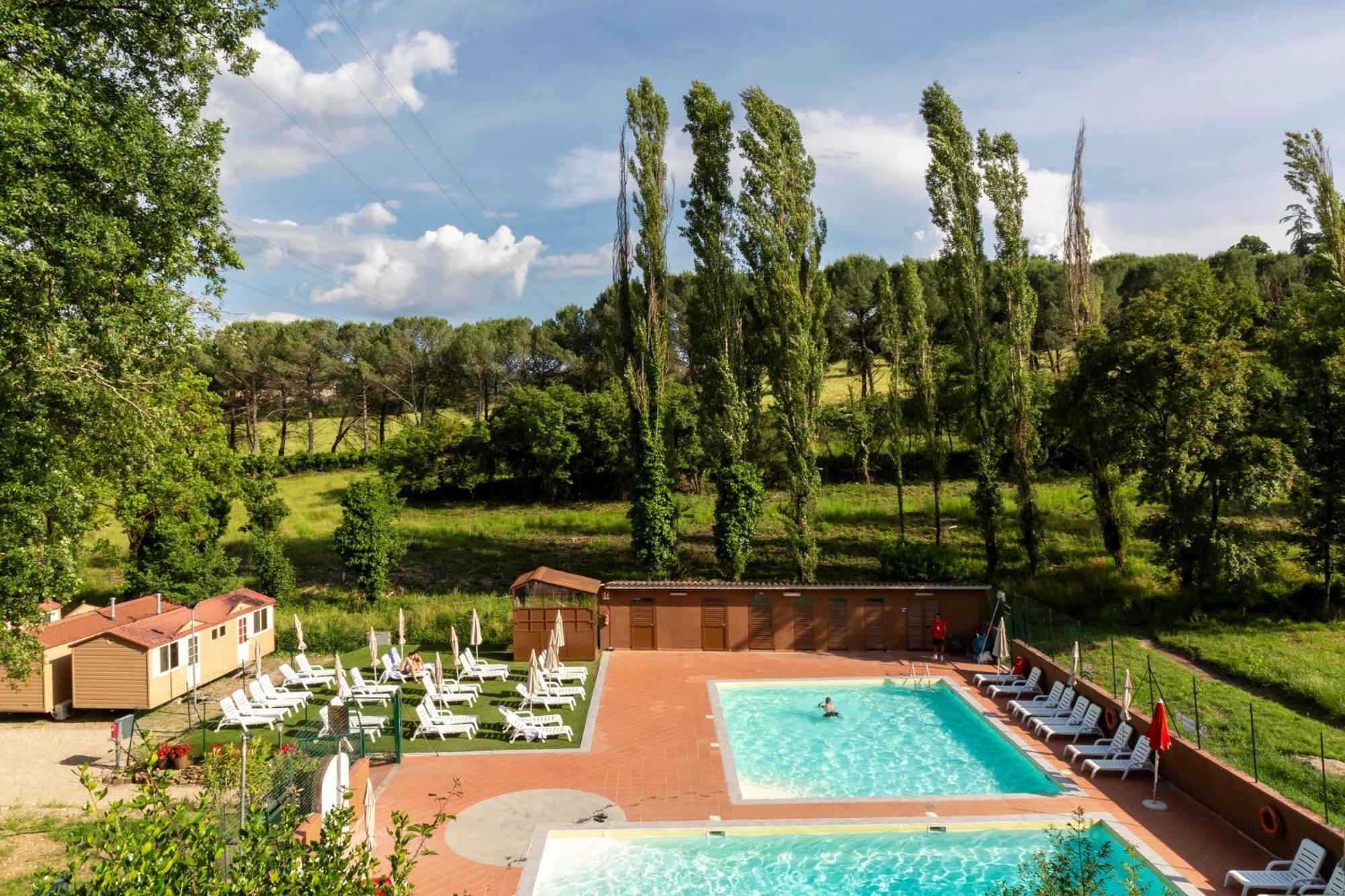 Hu Firenze Certosa Camping In Town Impruneta Luaran gambar